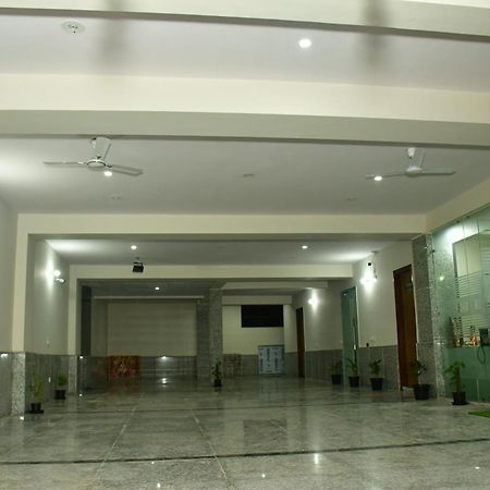 فندق Sadabahar Regency Bahora المظهر الخارجي الصورة